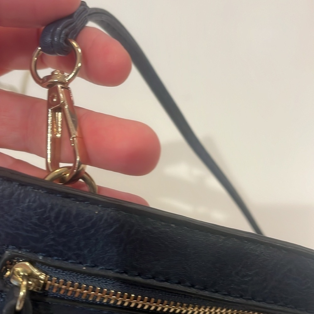 Crossbody small bag - Picture 4 of 7